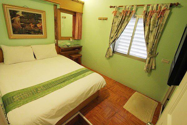 Summer Inn Kenting Exterior photo